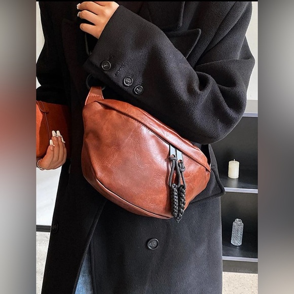 New Brown Crossbody Bag, Fanny Pack, Shoulder Bag - Picture 3 of 10